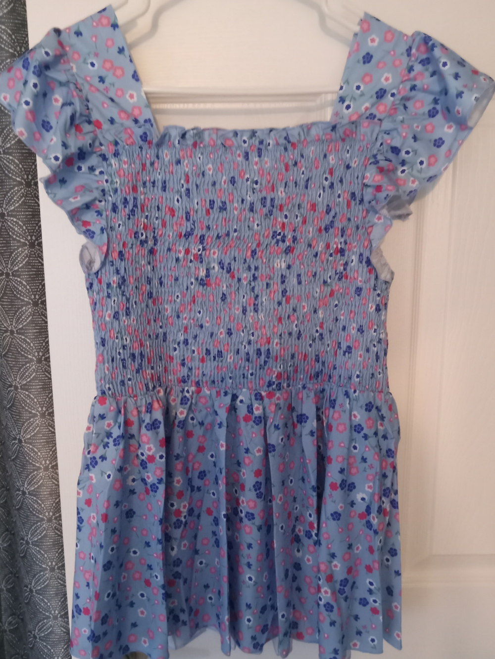 SHEIN Light Blue Floral Smocked Casual Top